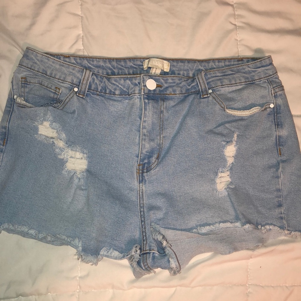 Forever 21 plus size shorts